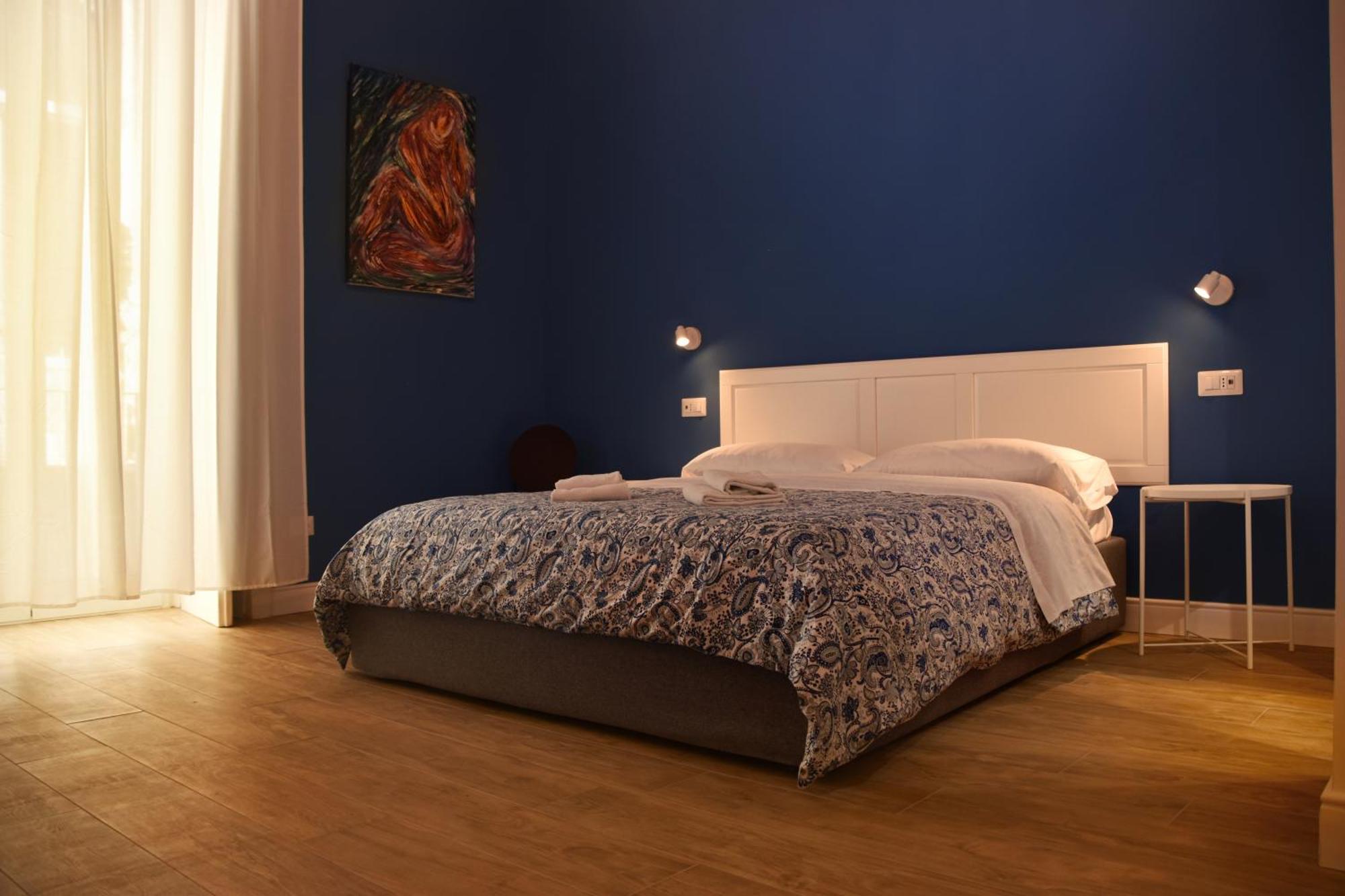 Centro Storico Rooms Наполи Екстериор снимка