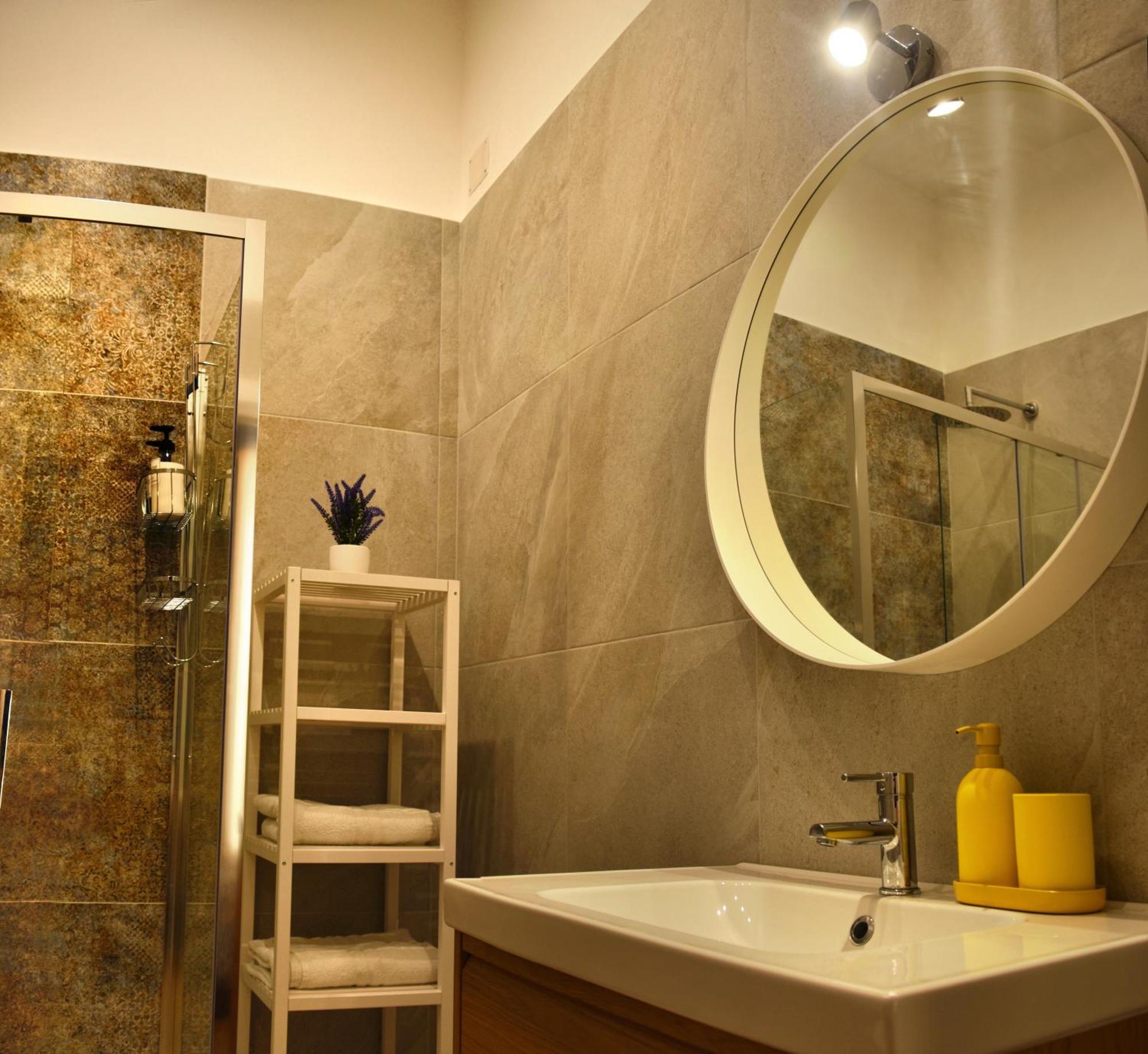 Centro Storico Rooms Наполи Екстериор снимка